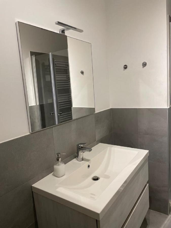 Jr Suite Mm3 Repubblica -Stazione-Centro Direz- C3 Mediolan Zewnętrze zdjęcie